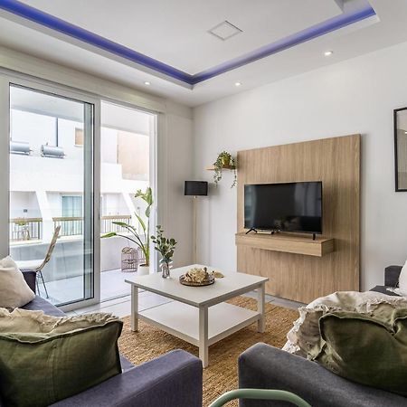 Beach Daze 1-Br Apt By Finikoudes Beach Larnaca Exterior photo